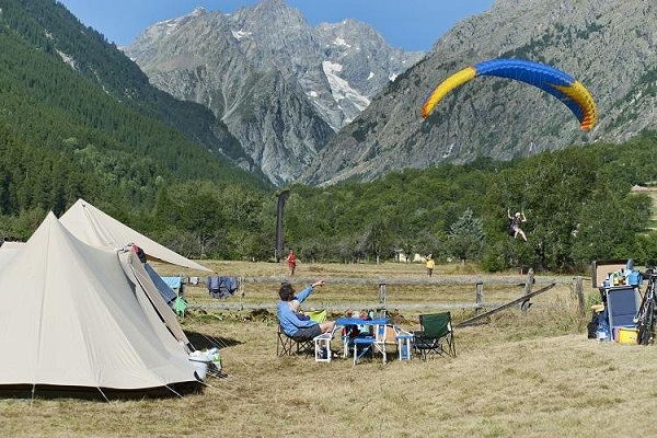 /campings/francia/provenza-alpes-costa-azul/altos-alpes/Huttopia Vallouise/camping-vallouise-1483049228-xl.jpg